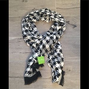 Vera Bradley Midnight Houndstooth fringe scarf NWT